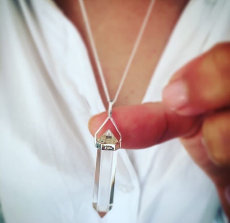 Clear-quartz-crystal-1 Clear-quartz-crystal-1