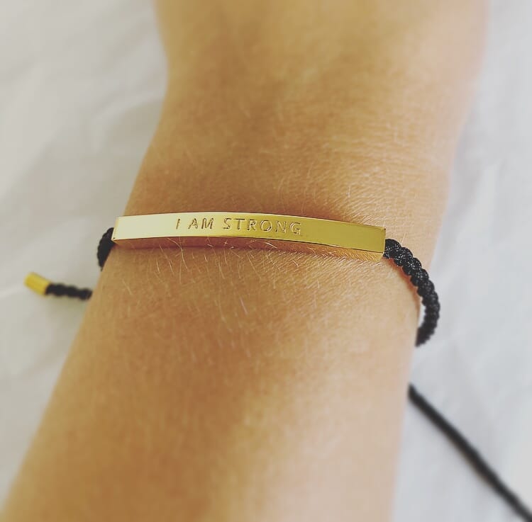 I-AM-STRONG-rope-bracelet-2-1 I-AM-STRONG-rope-bracelet-2-1