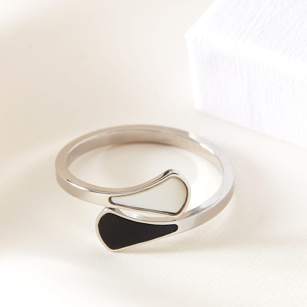 Yin-Yang-Ring-Silver-208-scaled-1.jpg?w=1024&h=1024&scale Yin-Yang-Ring-Silver-208-scaled-1.jpg?w=1024&h=1024&scale