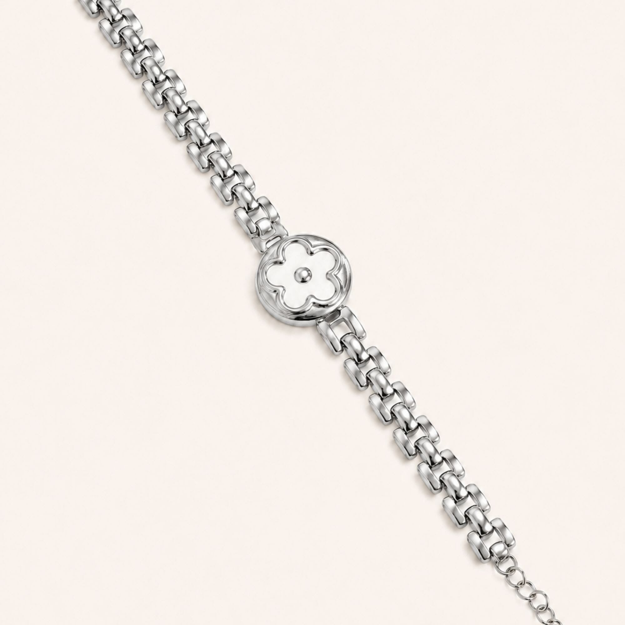 daisy-chain-bracelet-silver-1.jpg?w=1024&h=1024&scale