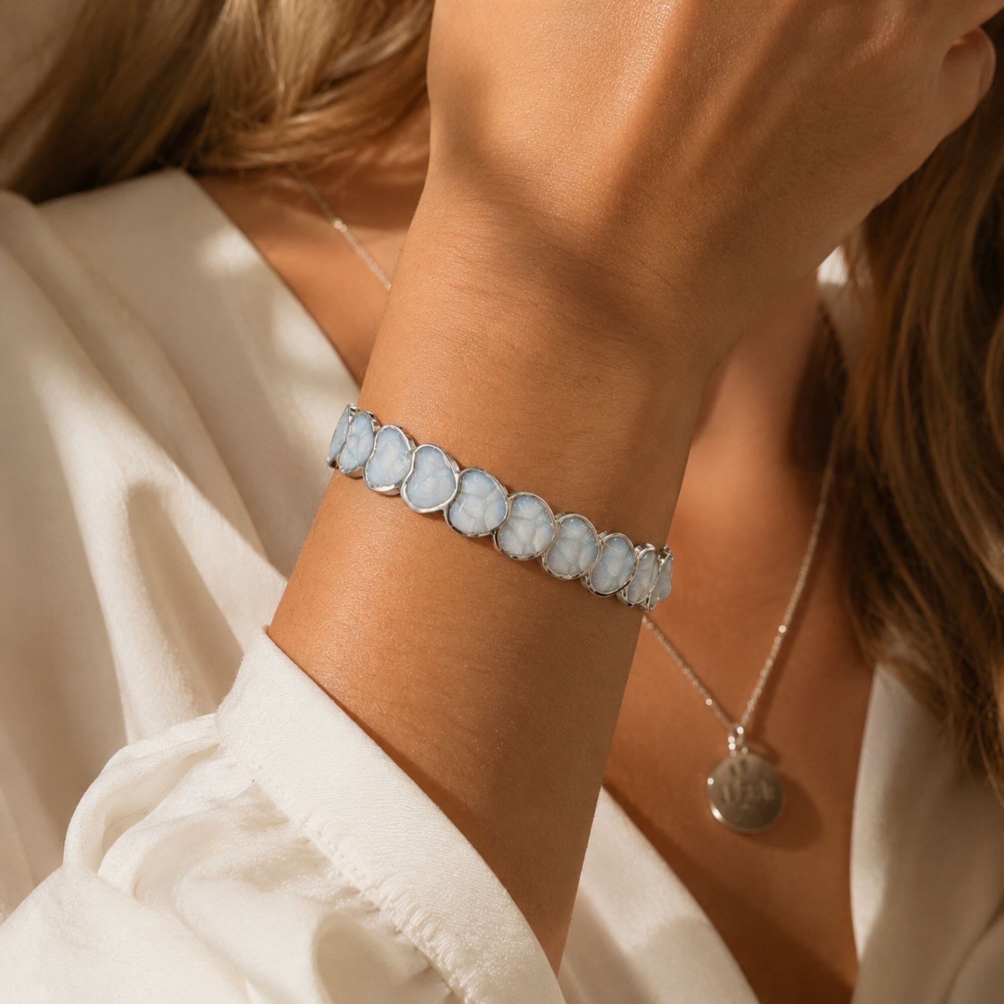 Luna Love Bangle Silver