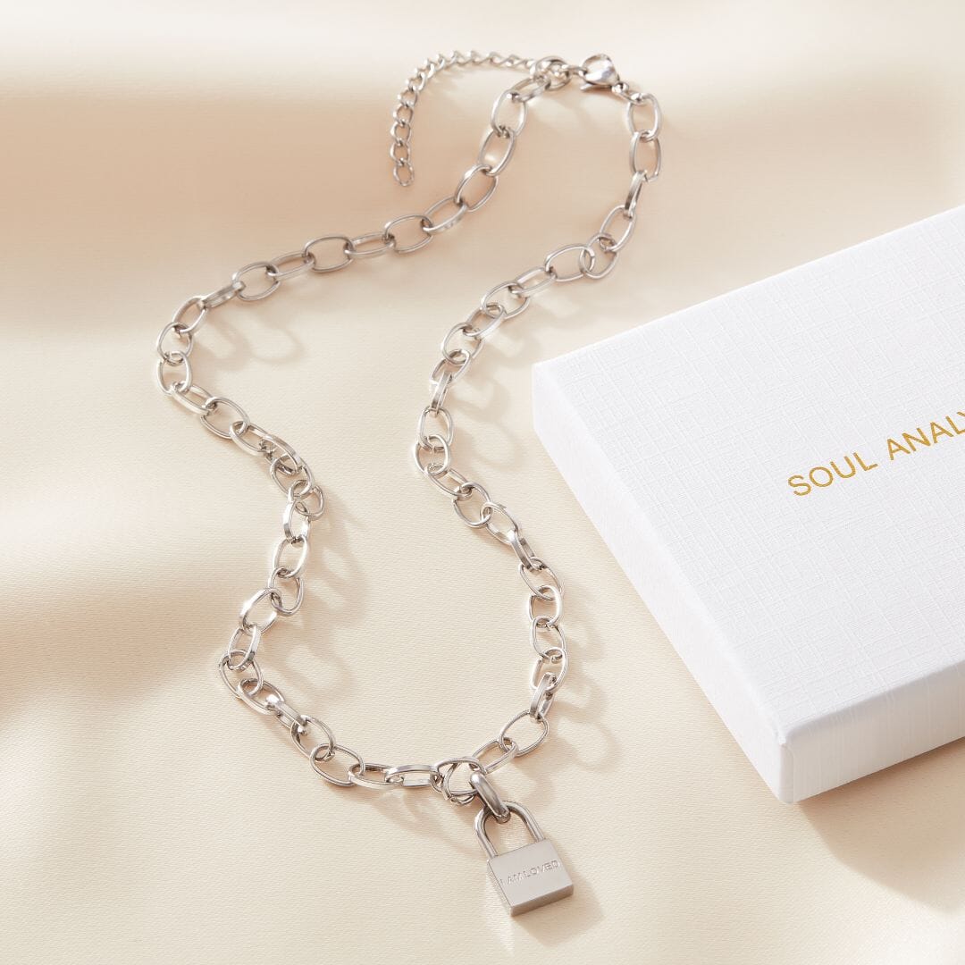 padlock-silver-necklace-2.jpg?w=1024&h=1024&scale