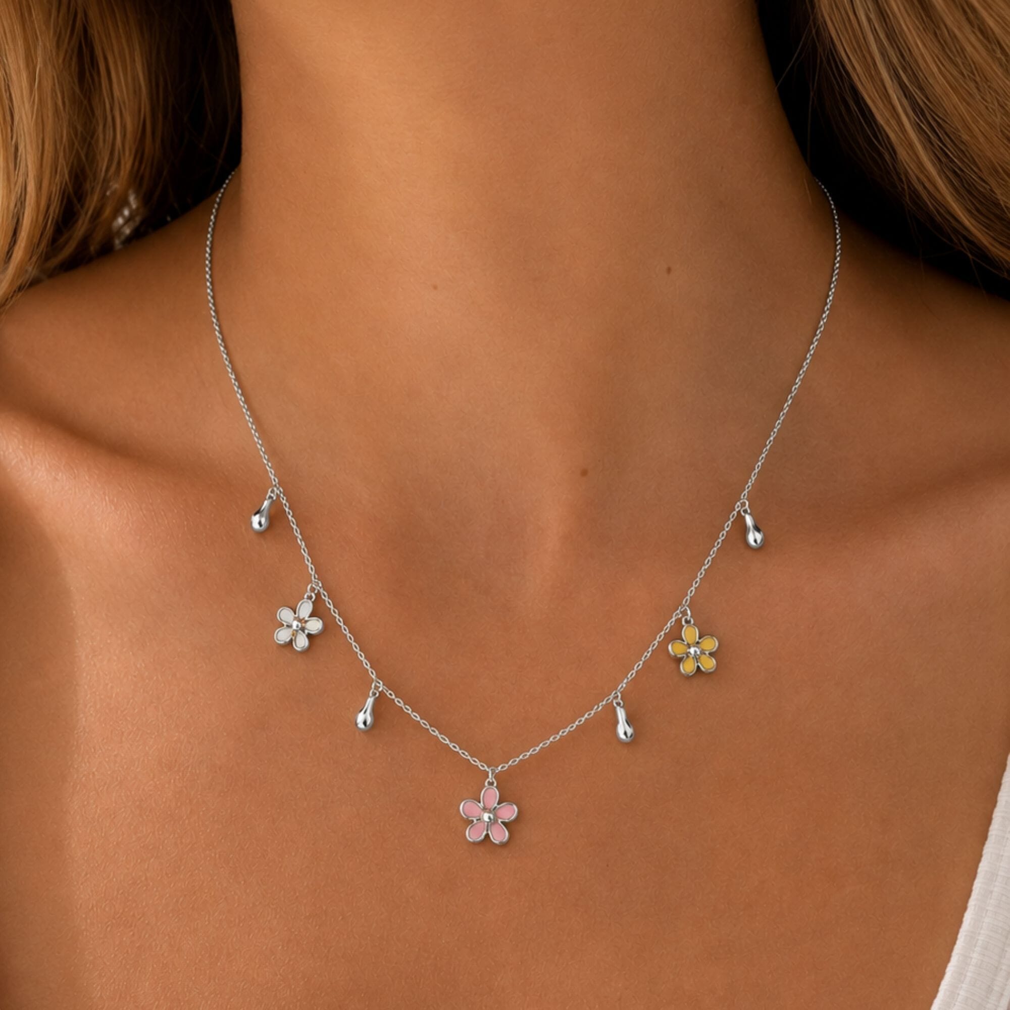 pastel-blossom-necklace-1.jpg?w=1024&h=1024&scale