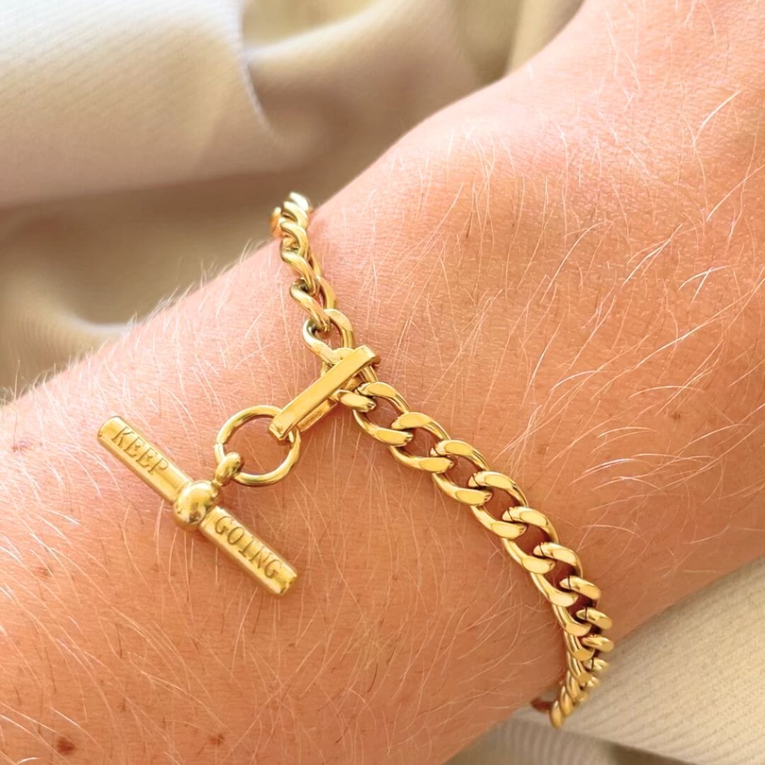 t-bar-bracelet-gold-2.jpg?w=1024&h=1024&scale